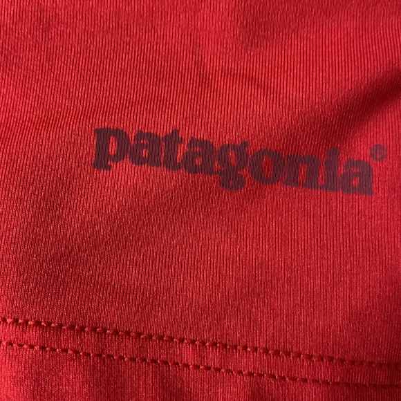 Patagonia style 45605 from 2012. Red base layer short sleeves Size medium - Picture 4 of 5